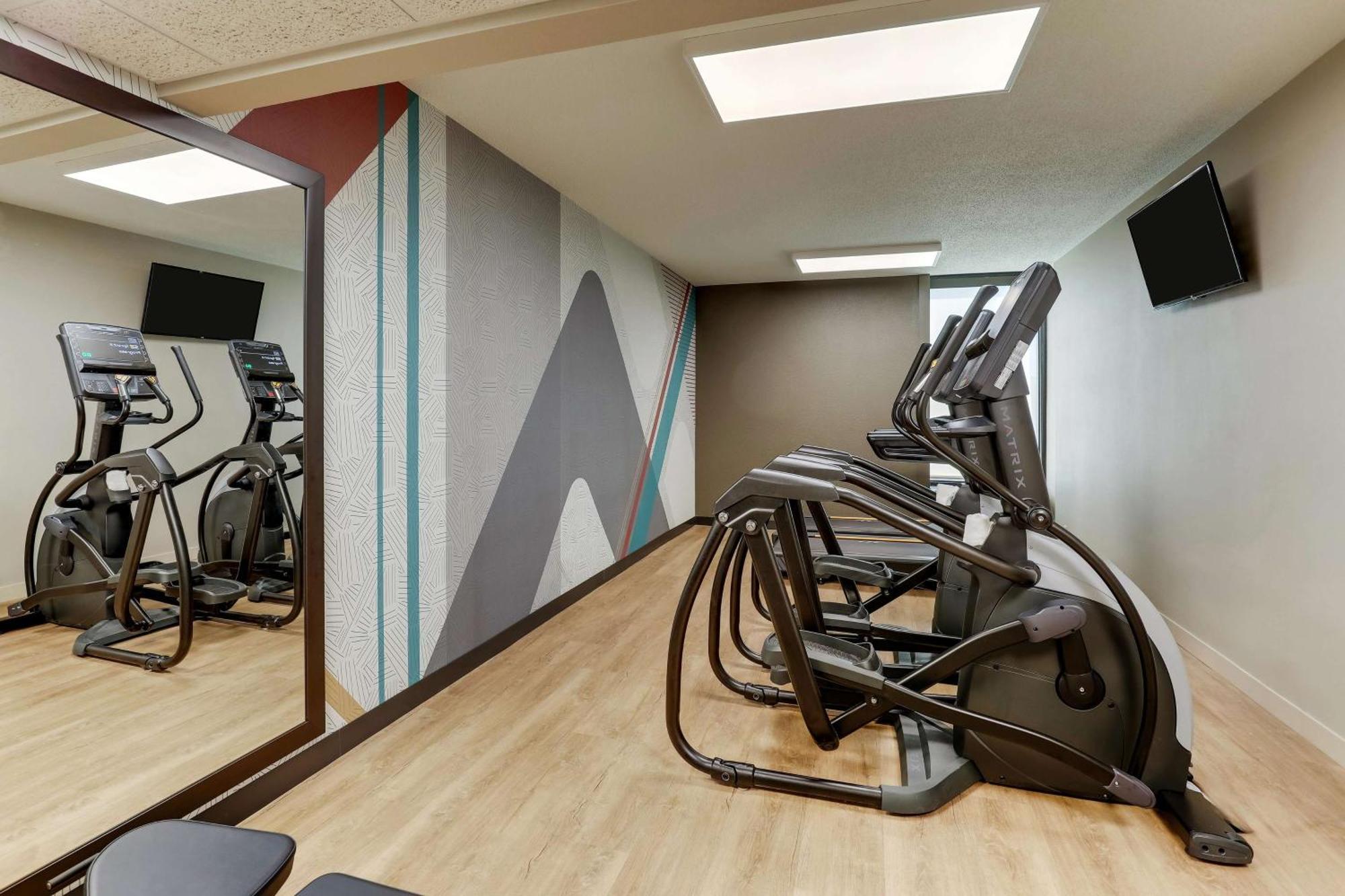Drury Inn & Suites ماريون المظهر الخارجي الصورة