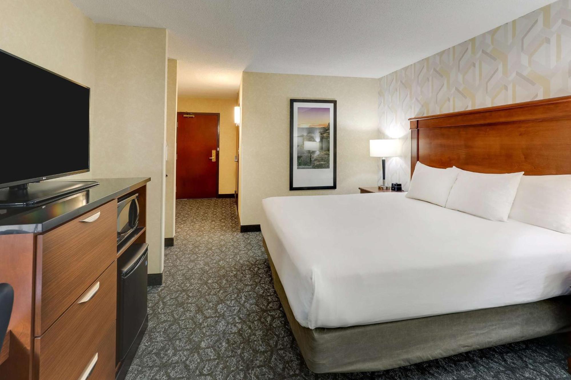 Drury Inn & Suites ماريون المظهر الخارجي الصورة